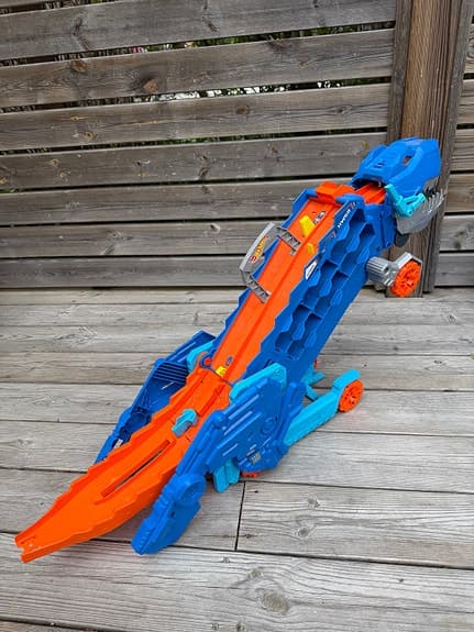 T-rex bil