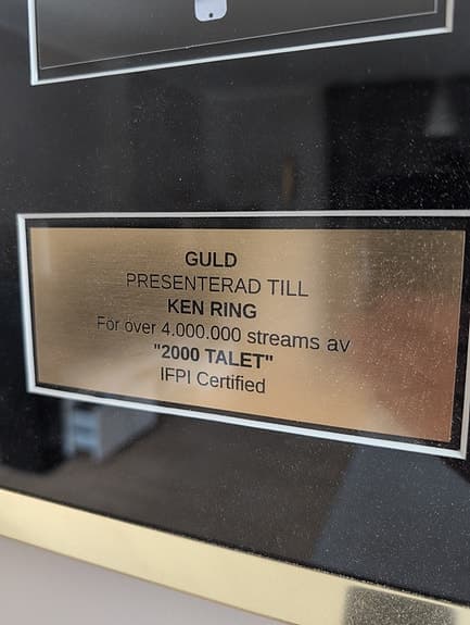 Ken Ring – Officiell IFPI Guld/Platina | Utdelad till artisten!