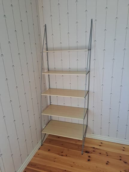 Ikea hylla Artist