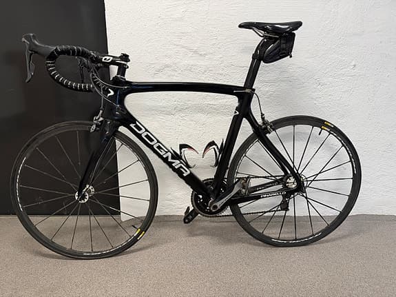 Pinarello Dogma F8