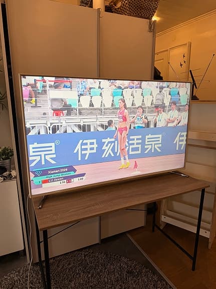 Samsung 55” Smart TV