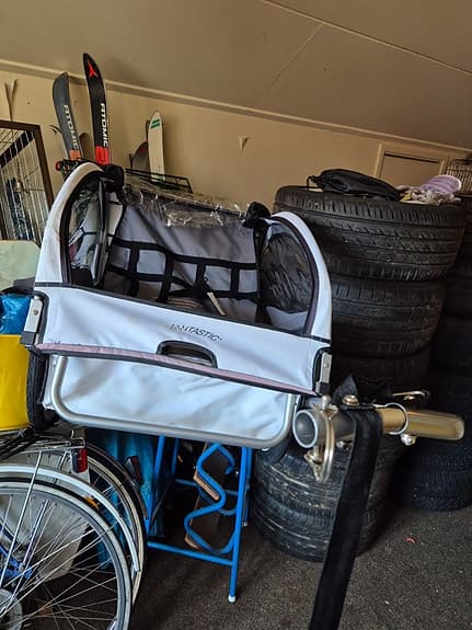 Cykelkärra för 2 barn helt ny