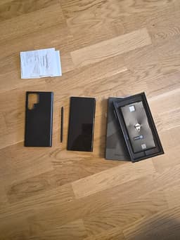 Samsung Galaxy S22 Ultra - Kvitto finns