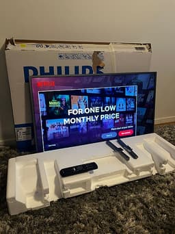 Smart Philips 43-Tums 4K UHD TV + Kartong ( Komplett )
