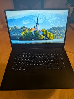 ASUS ROG Zephyrus G15 - bra skick