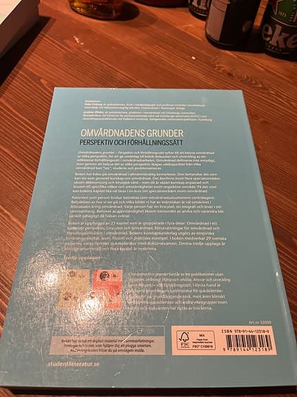 Omvårdnadens grunder – perspektiv och förhållningssätt vård/sjuksköterska/ssk