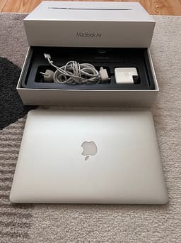 Apple MacBook Air 13 (2017) komplett
