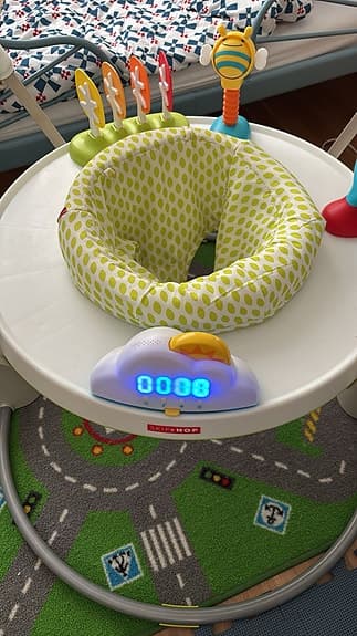 Skip hop Explore and moreaktivitetsstol / gåstol för bebis