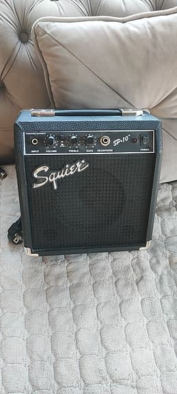 Fender squier förstärkare