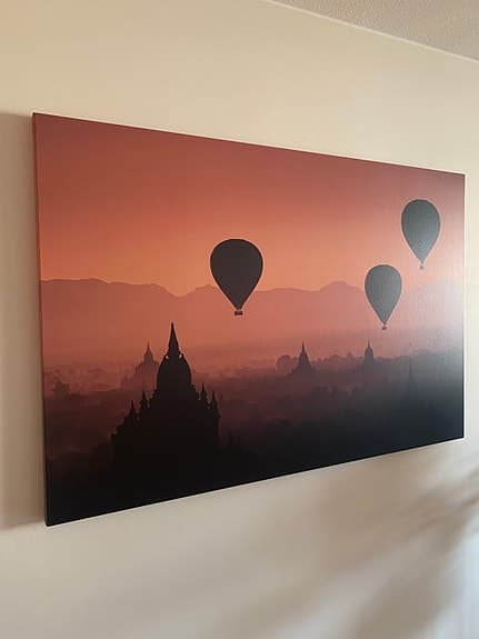 Stor tavla med varmluftsballonger i soluppgång (Nytt: 2000 sek)
