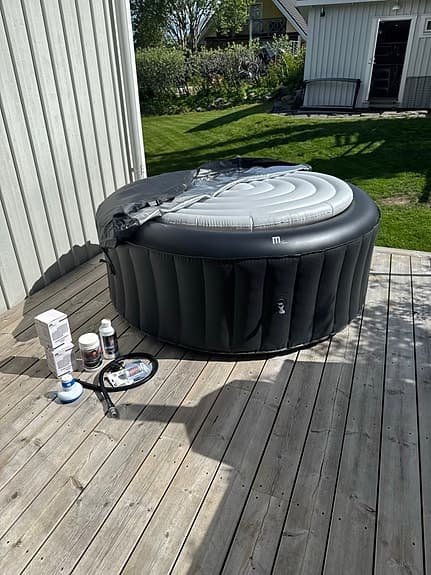 MSpa Bubble Spa C-BE041 uppblåsbart spabad svart