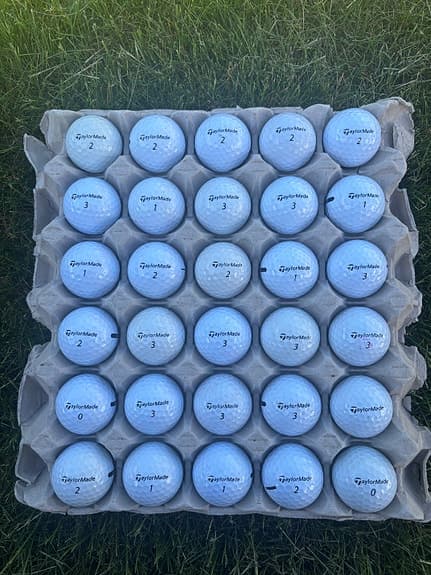 30st TaylorMade golfbollar