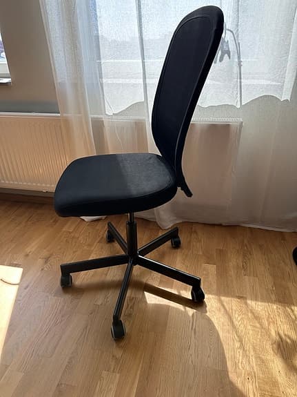 Datorstol svart