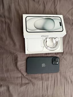 Apple iPhone 15 mobil 128 GB svart