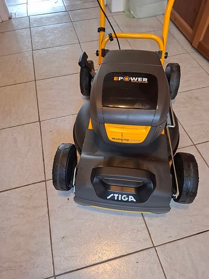 Trädgårdsmaskiner