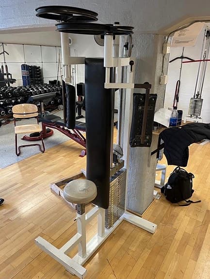Gymmaskiner bröst