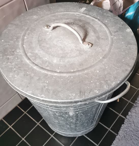 Stor hink till förvaring