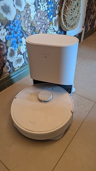 Dreame D10 Plus Robotdammsugare med tömningsstation + tillbehörskit