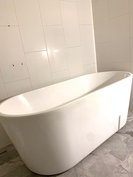 Fristående badkar vitt