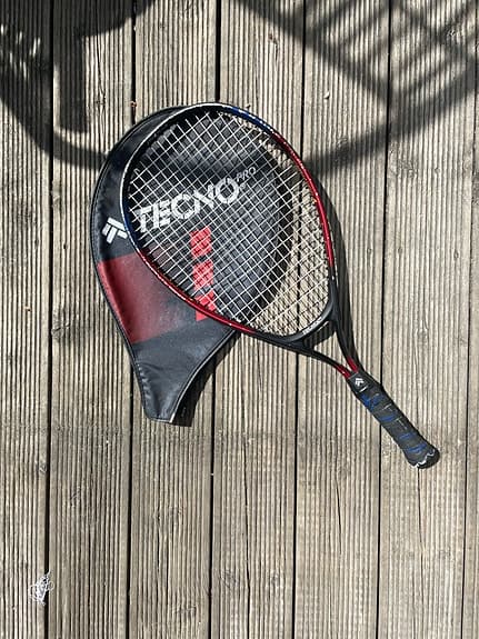 TecnoPro tennisracket med fodral svart/röd