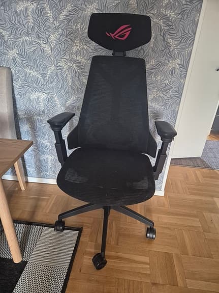 Asus ROG Destrier Core kontors/gamingstol