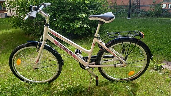 24 tum 3-växlad cykel i nyskick