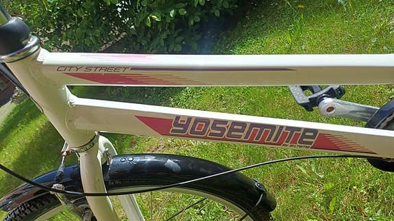 24 tum 3-växlad cykel i nyskick