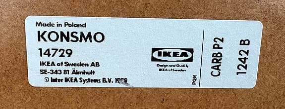 IKEA KONSMO TV‑bänk / Mediamöbel på hjul