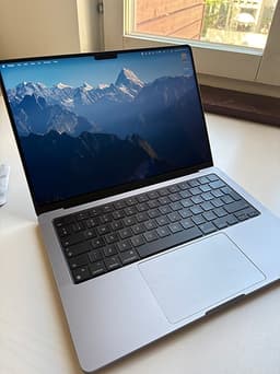 Macbook M2 Pro (2023) 14-inch
