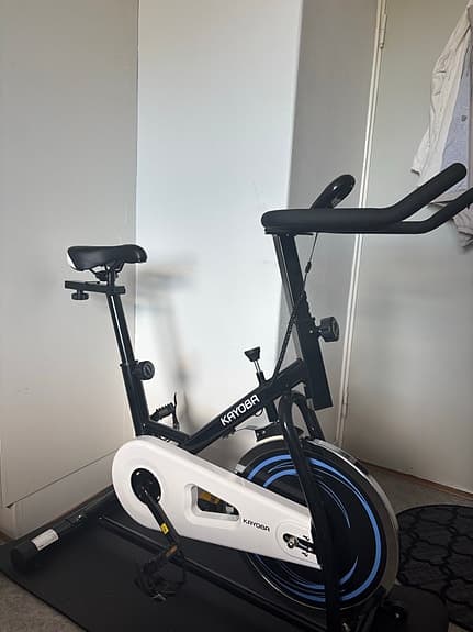 Abilica motionscykel med träningsdator