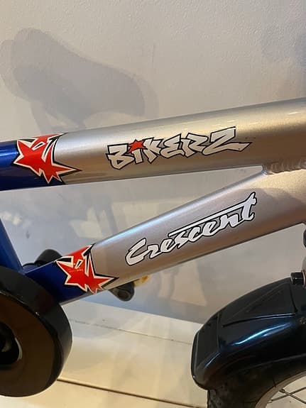 Crescent Bikerz barncykel 12" blå/silver med stödhjul