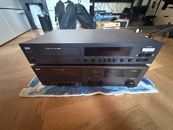 Nad CD-spelare och Cassette deck