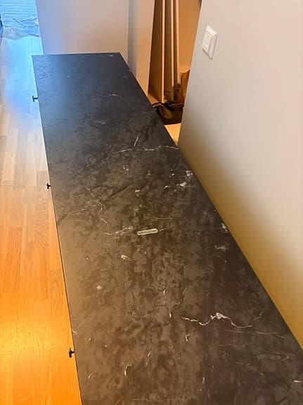 IKEA BESTÅ byrå/tv-bänk