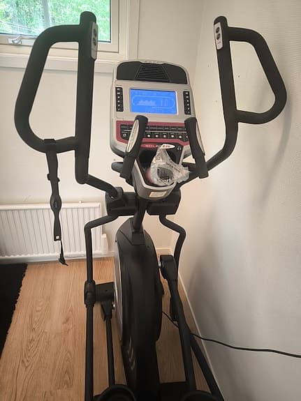 Sole Fitness E35 Crosstrainer