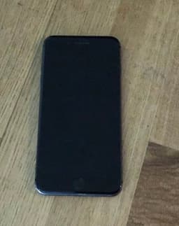 iPhone 8 Plus