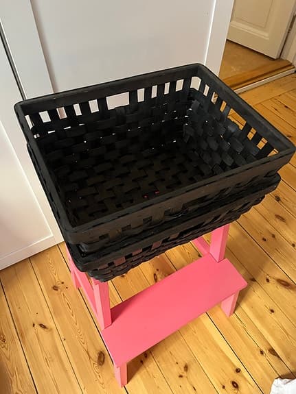 IKEA svarta förvaringskorgar