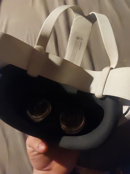 Oculus Quest VR-headset vitt med handkontroller