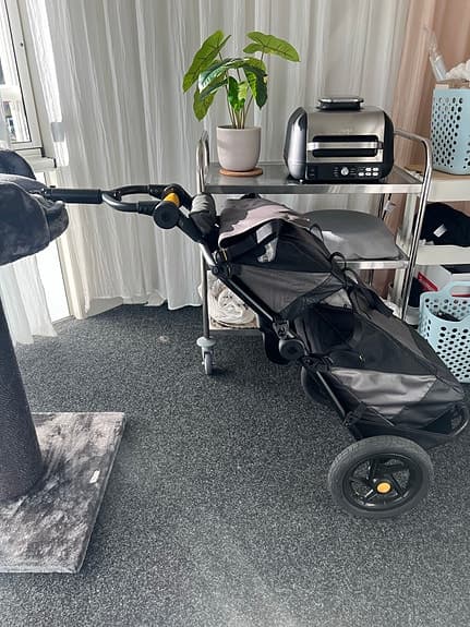 Burley Travoy lastvagn svart