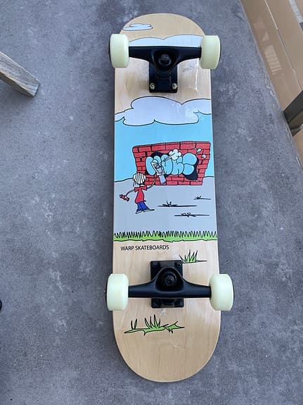 Helt ny Skateboard m tillhörande skydd