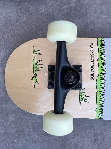 Helt ny Skateboard m tillhörande skydd