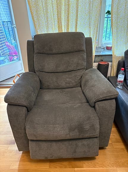 Mio grå recliner soffa