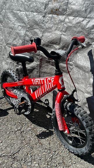 Scott Voltage barncykel 12" röd