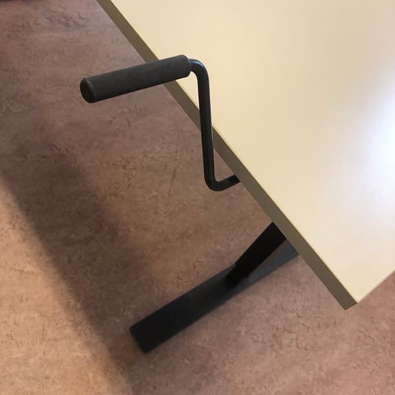 IKEA TROTTEN höj-/sänkbart skrivbord 160×80 (2 st)
