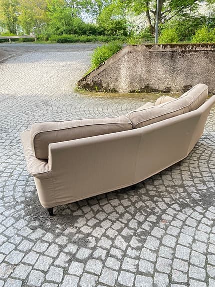 Mio Oxford svängd Howard-soffa – 5000 kr