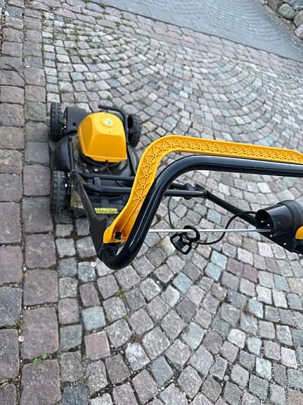 Stiga Multiklipp gräsklippare el driven  gul/svart