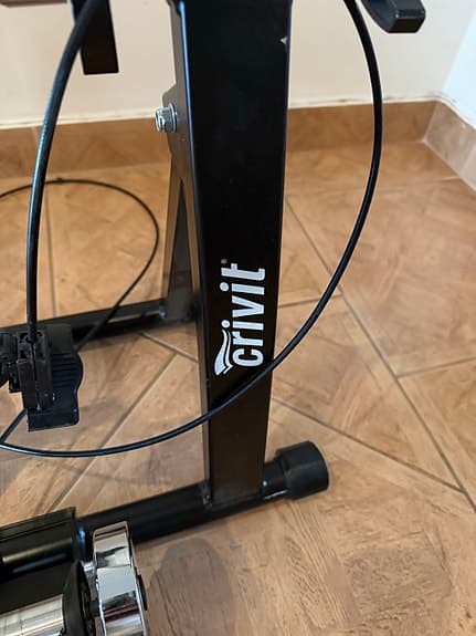 Crivit cykeltrainer svart