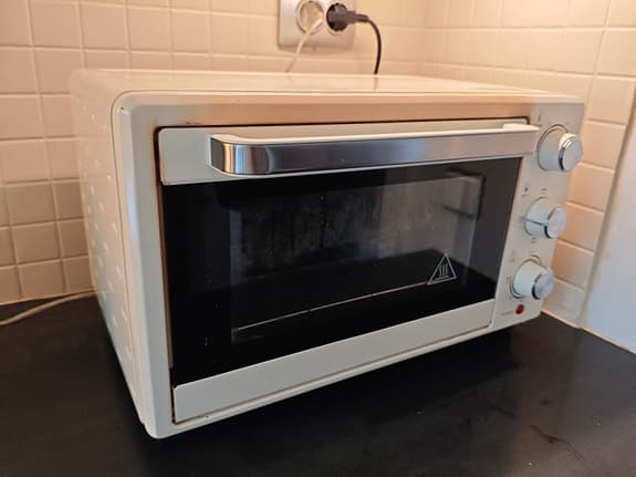 Miniugn 21 L 100°C-230°C 1400W pizzaugn Kräm miniugn med grill vit