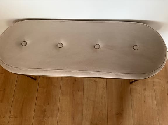 H&M Home bänk i sammet med metallben beige/ guld