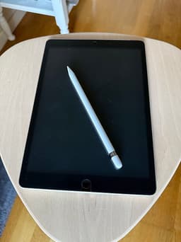 iPad 10,2" (9. gen,) + Apple Pencil