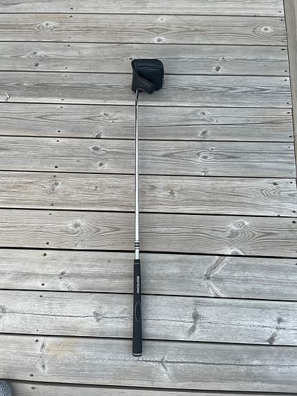 Golf putter (oncourse)